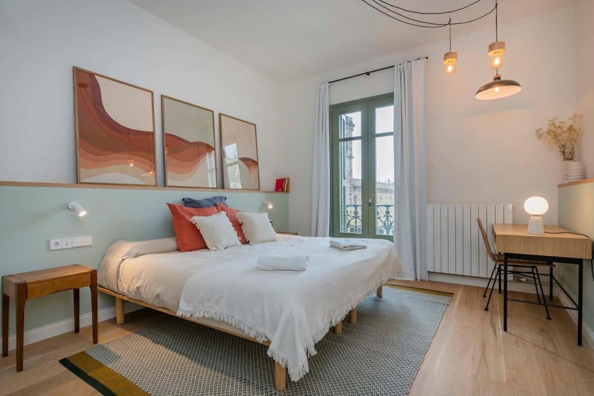 Amazing 5 Bd 5 Bathroom Next To Plaza Catalunya Appartamento *