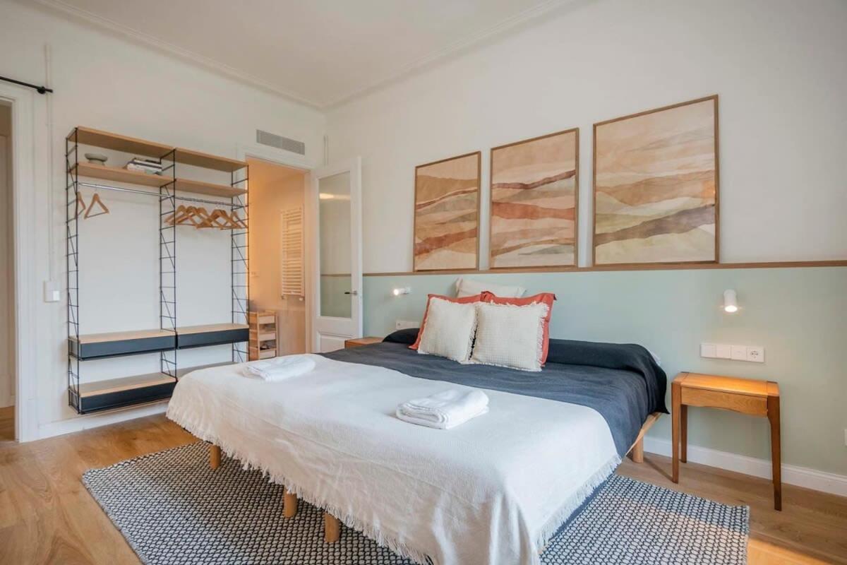Amazing 5 Bd 5 Bathroom Next To Plaza Catalunya Appartamento Barcellona