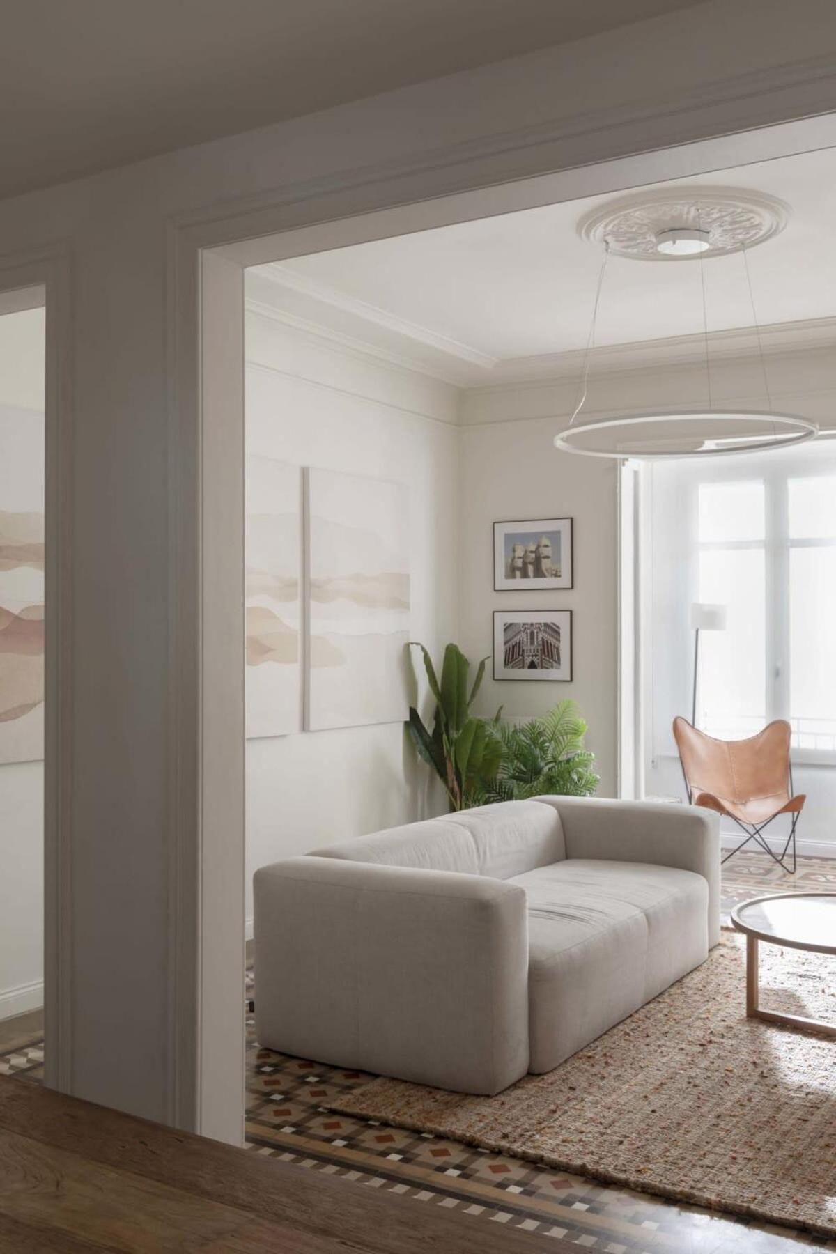 Amazing 5 Bd 5 Bathroom Next To Plaza Catalunya Apartment