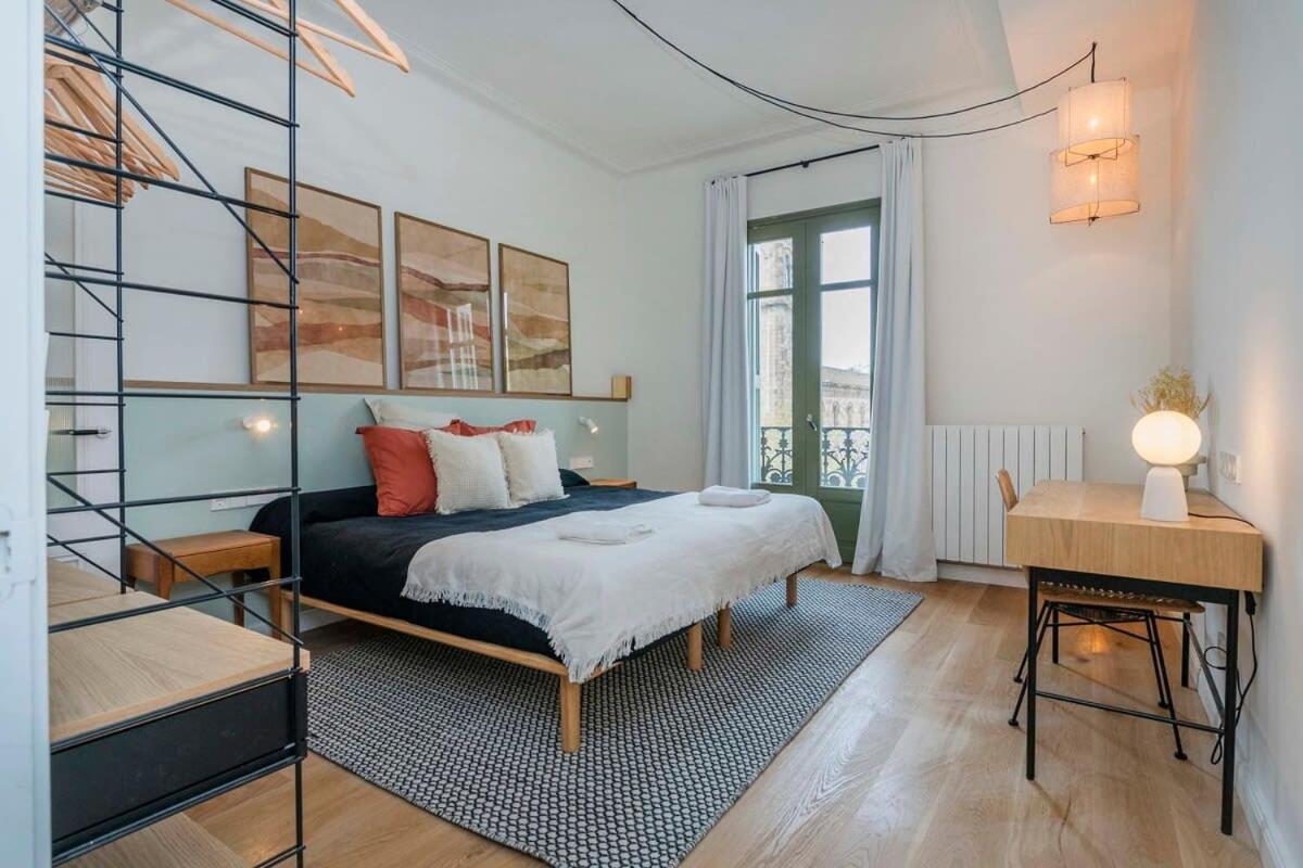 Apartment Amazing 5 Bd 5 Bathroom Next To Plaza Catalunya Barcelona